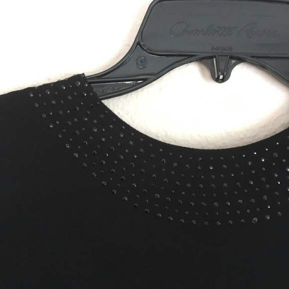 ⭐️4/$20⭐️ H&M Black Blouse with sparkle detail - Picture 1 of 7